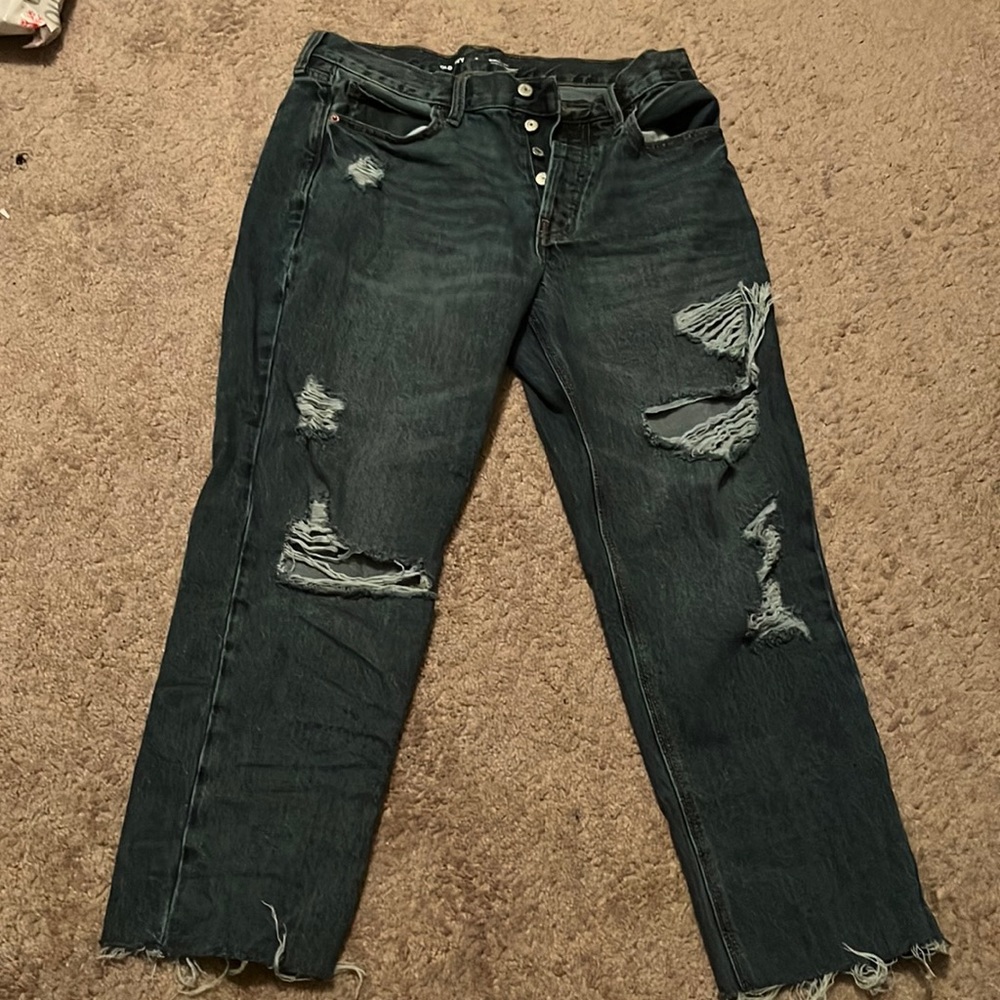 Slouchy straight fit women’s blue ripped jeans